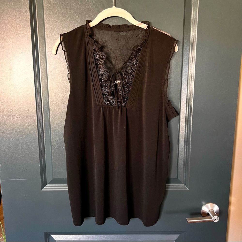 Express lace-up sleeveless top